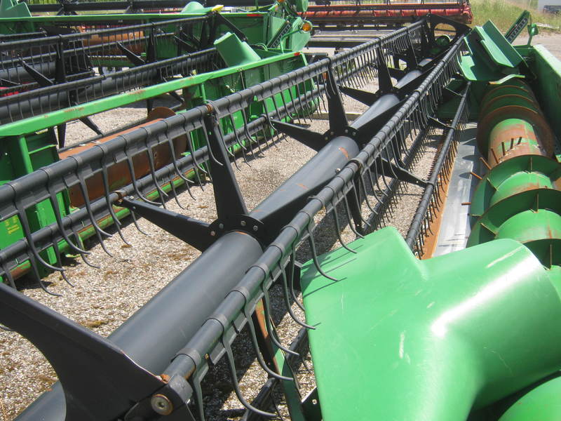 Flex Head  John Deere 925 Flex Head  Photo